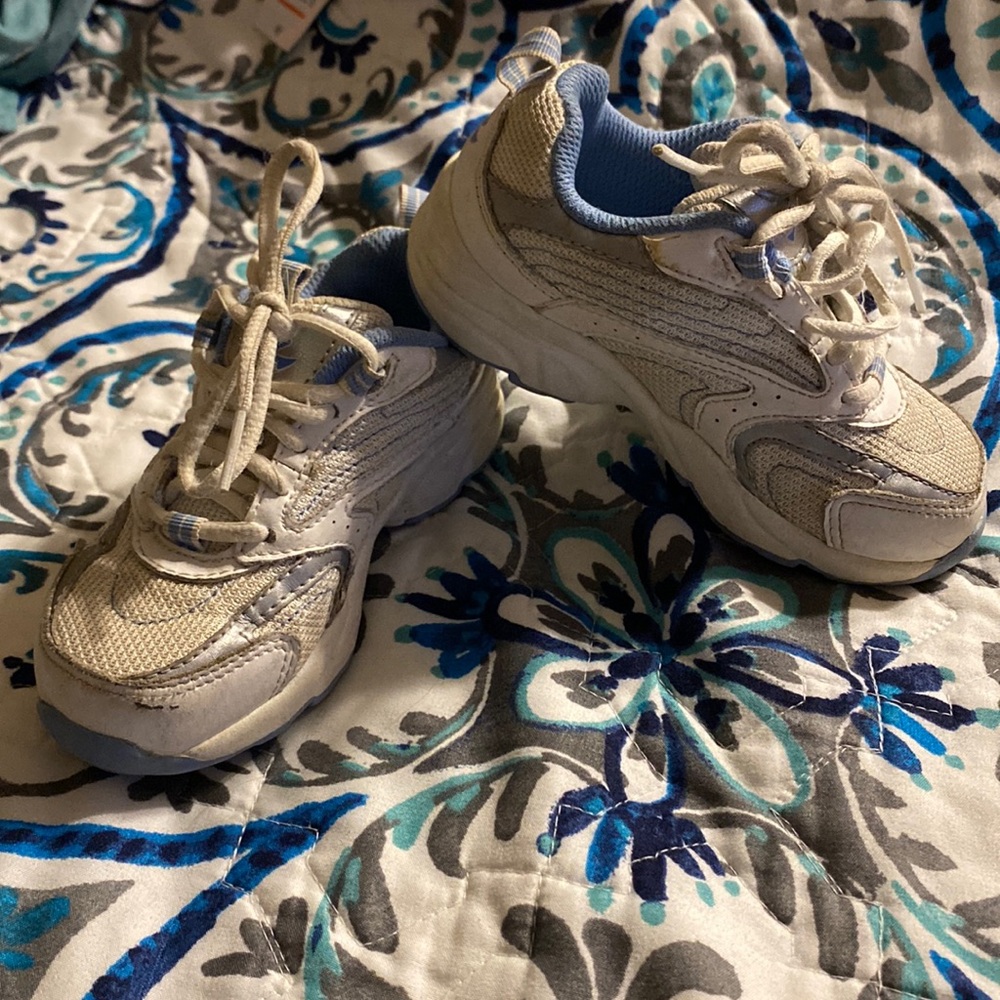 Girl’s Stride Rite Tennis Shoes